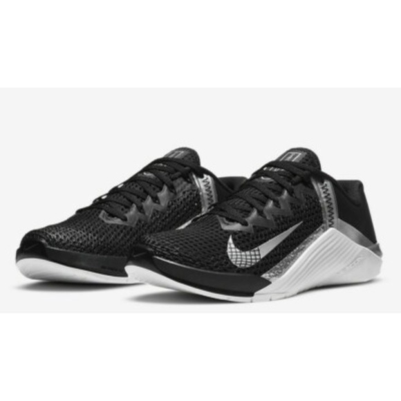 Nike Metcon 6, Black and Silver, Size 7.5 - Picture 1 of 11